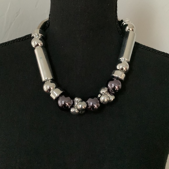 Necklace & Earring Set - Picture 2 of 6